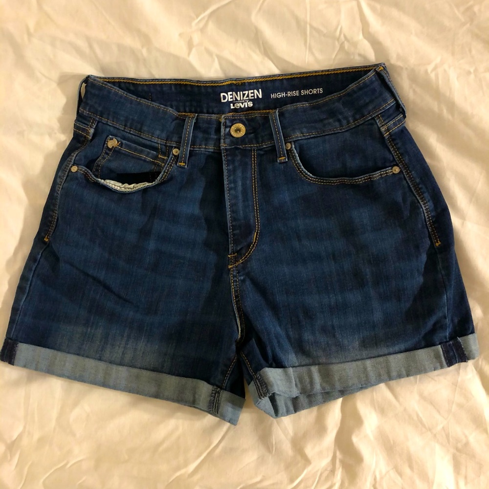 Denizen from Levi’s High-Rise Shorts